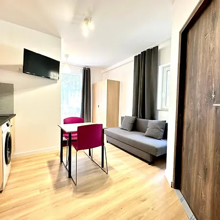 Leszczynki Iv Apartamento *